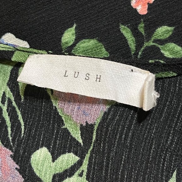 Lush Romper Black Floral Long Sleeve Keyhole Opening XS Extra Small Lightweight - Picture 6 of 8